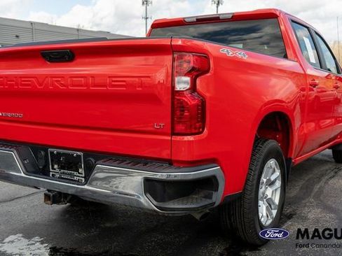 Used 2023 Chevrolet Silverado 1500 LT AWD/4WD image 6