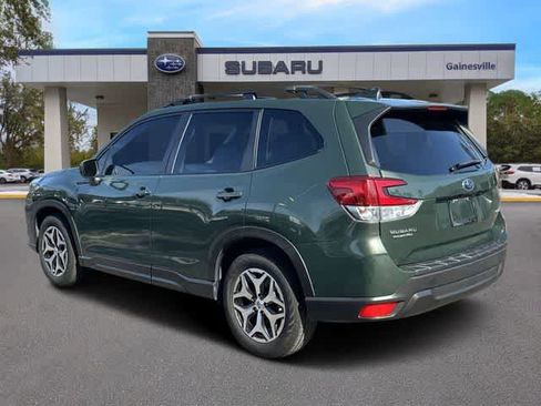Used 2022 Subaru Forester Premium w/ Popular Package #1 AWD/4WD image 4