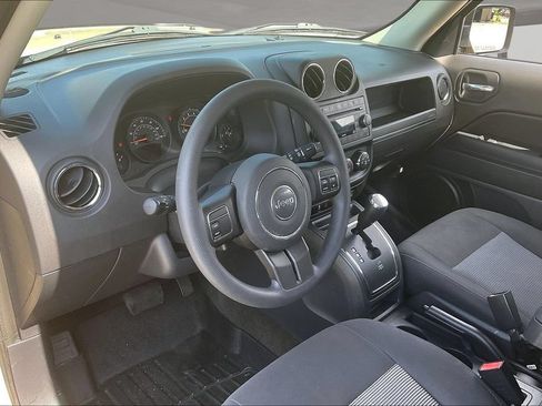 Used 2016 Jeep Patriot Sport w/ Power Value Group FWD image 15