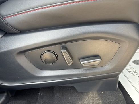 New 2026 Ford Explorer ST-Line image 24