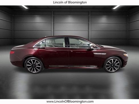 Used 2020 Lincoln Continental Reserve image 8