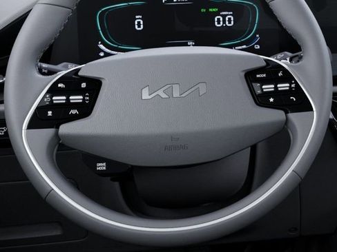 New 2026 Kia Niro EX image 22