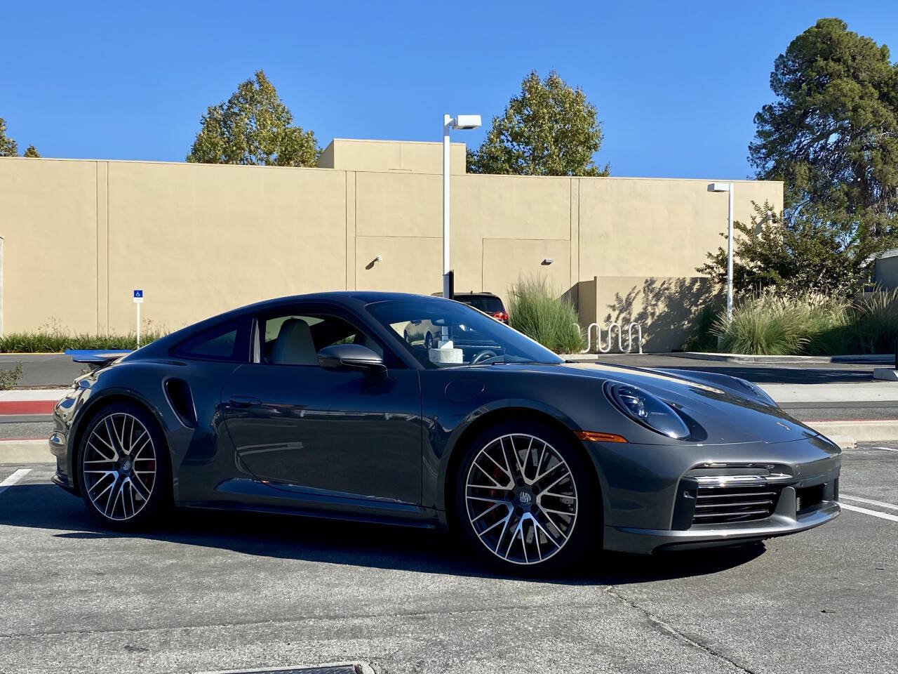 Used 2021 Porsche 911 Turbo AWD/4WD image 8