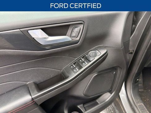 Certified 2025 Ford Escape ST-Line FWD image 3