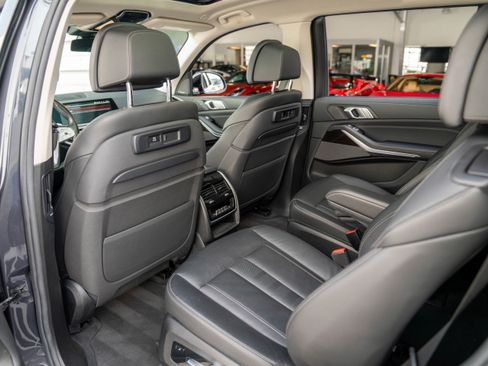 Used 2019 BMW X7 xDrive40i w/ Premium Package image 31