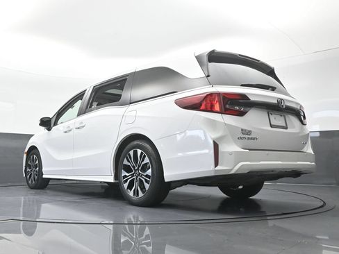 Used 2025 Honda Odyssey Elite image 66