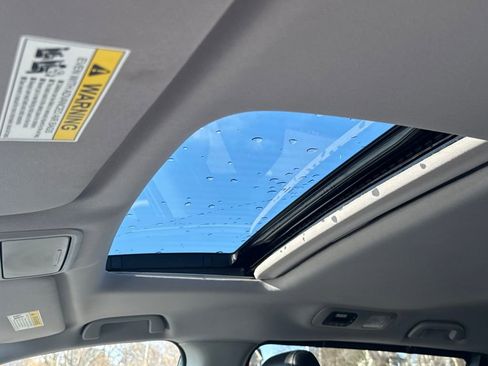 Used 2024 Honda Odyssey EX-L image 15