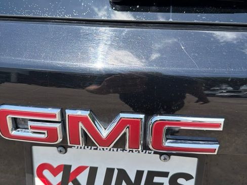 Used 2025 GMC Terrain Elevation AWD/4WD image 19