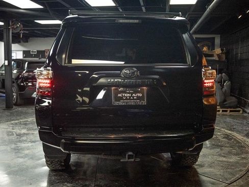 Used 2023 Toyota 4Runner TRD Pro AWD/4WD image 6
