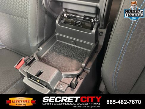 Used 2024 Jeep Wrangler Unlimited Rubicon 4xe w/ Technology Group AWD/4WD image 25