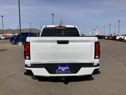 Used 2023 Chevrolet Colorado LT w/ LT Convenience Package II image 7