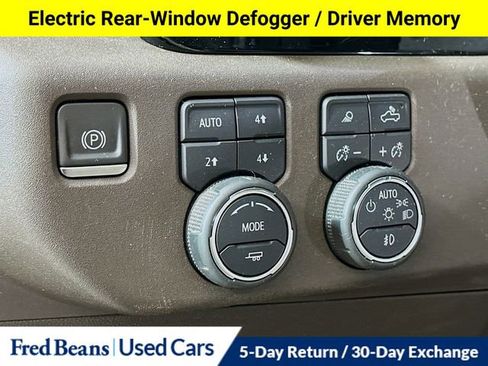 Used 2023 Chevrolet Silverado 1500 LTZ w/ LTZ Premium Package image 12