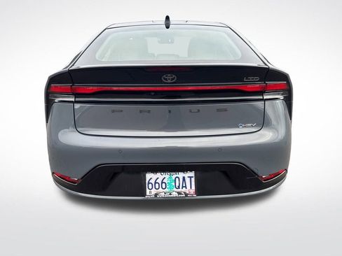 Used 2024 Toyota Prius Limited image 6