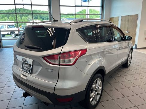 Used 2015 Ford Escape Titanium AWD/4WD image 16