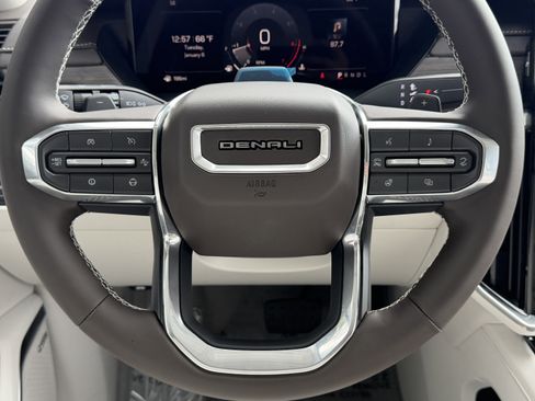 New 2026 GMC Acadia Denali w/ Super Cruise Package image 43