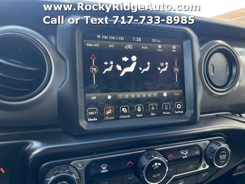 Used 2022 Jeep Wrangler Unlimited Sport image 22