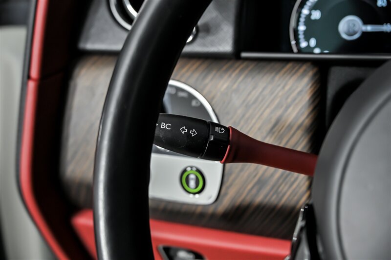 Used 2023 Rolls-Royce Cullinan w/ Leather Finishing Pack AWD/4WD image 29