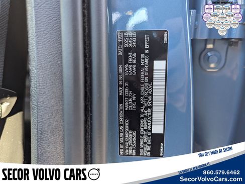 Certified 2023 Volvo XC40 B5 Plus w/ Driver Assist Package image 27