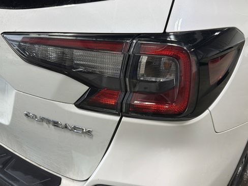 Certified 2023 Subaru Outback Premium image 11