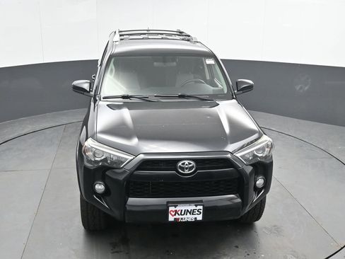 Used 2015 Toyota 4Runner SR5 image 35