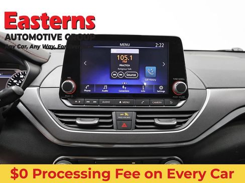 Used 2024 Nissan Altima 2.5 SR FWD image 12