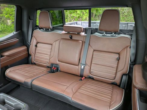 Certified 2023 GMC Sierra 1500 Denali Ultimate AWD/4WD image 28