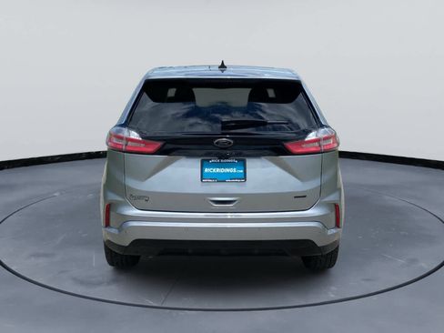Used 2023 Ford Edge SE w/ Black Appearance Package AWD/4WD image 4