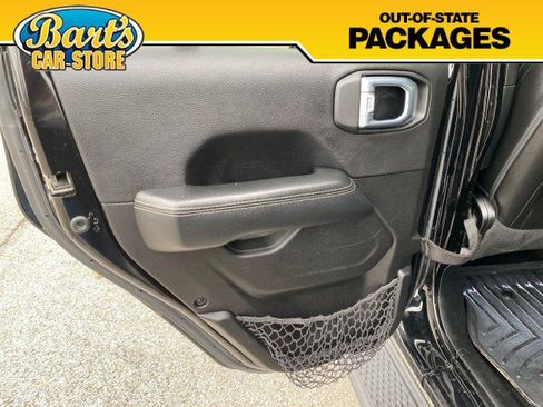 Used 2021 Jeep Gladiator Overland w/ Popular Equipment Package image 16