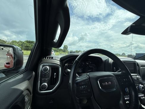 Certified 2021 GMC Sierra 1500 AT4 AWD/4WD image 24