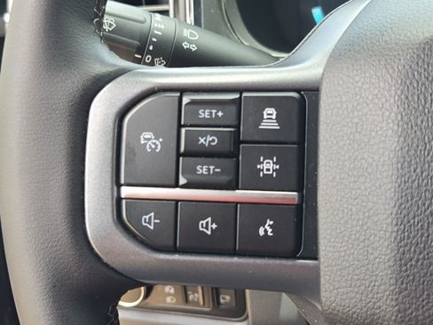 Certified 2025 Ford F350 Lariat w/ Lariat Ultimate Package AWD/4WD image 16