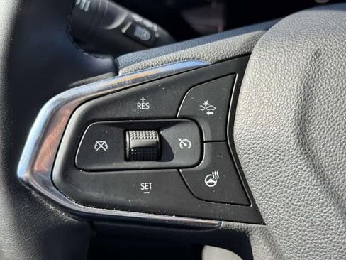 Certified 2024 Chevrolet Trax ACTIV w/ Sunroof Package image 19