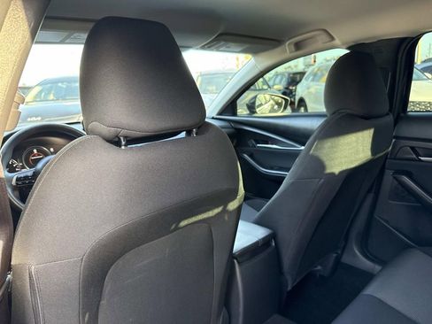 Certified 2025 MAZDA CX-30 AWD 2.5 S image 16