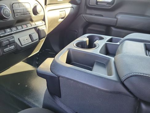 Used 2022 Chevrolet Silverado 2500 W/T w/ Gooseneck/5TH Wheel Package image 29