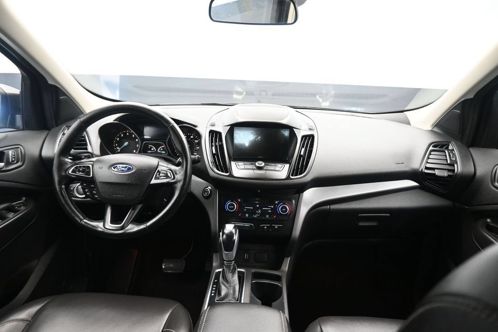 Used 2019 Ford Escape SEL AWD/4WD image 39