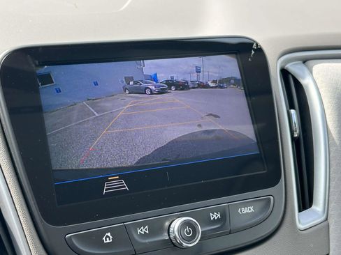 Used 2020 Chevrolet Malibu LS w/ Driver Confidence Package II image 22