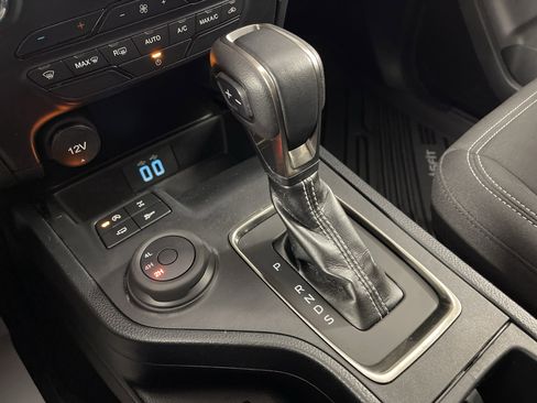 Used 2022 Ford Ranger XLT w/ Equipment Group 301A Mid image 26