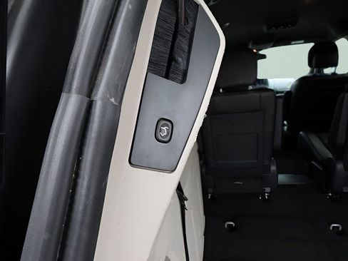 Used 2017 Dodge Grand Caravan SXT image 20