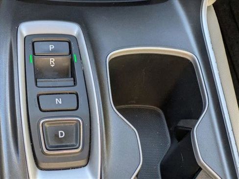 Used 2021 Honda Accord Touring image 14