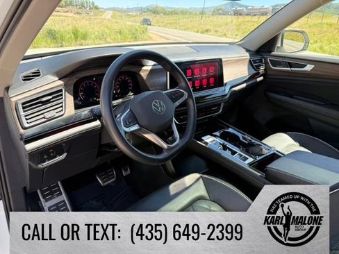 Used 2024 Volkswagen Atlas SEL Premium R-Line AWD/4WD image 15