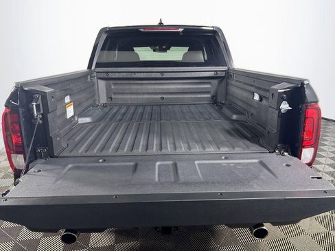 Certified 2025 Honda Ridgeline Sport image 21