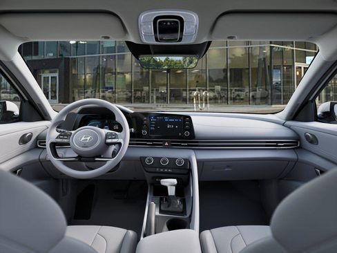 New 2026 Hyundai Elantra SE image 11