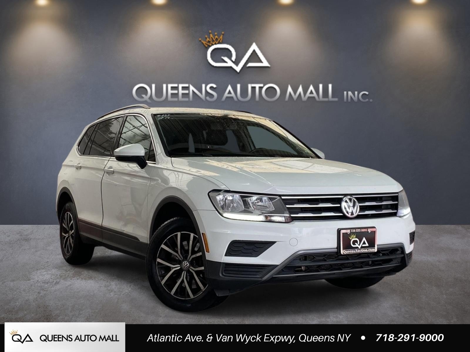 Used 2019 Volkswagen Tiguan SE w/ Panoramic Sunroof Package AWD/4WD image 1