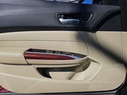 Used 2015 Acura TLX image 26
