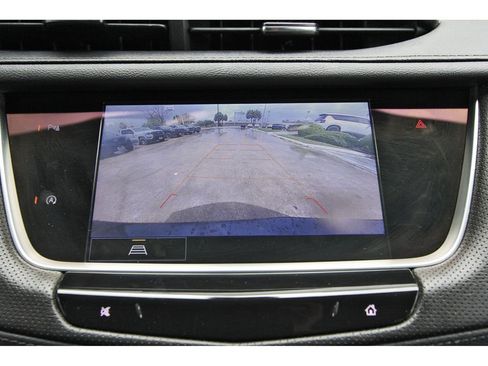 Used 2023 Cadillac XT5 Premium Luxury FWD image 23