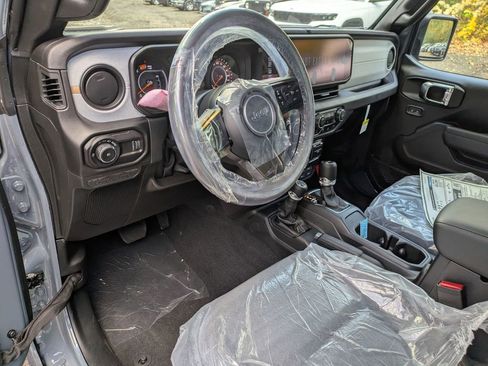 New 2026 Jeep Wrangler Unlimited Sport image 13
