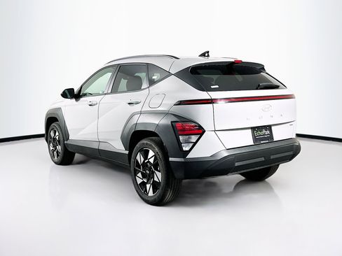 Used 2025 Hyundai Kona SEL image 5