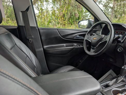 Used 2019 Chevrolet Equinox Premier image 12