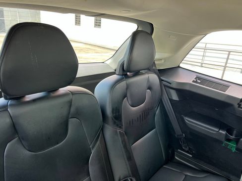 Used 2023 Volvo XC90 B5 Core AWD/4WD image 54
