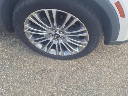 Used 2018 Lincoln MKX Reserve w/ Lincoln MKX Climate Package AWD/4WD image 11