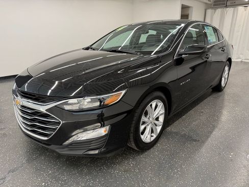 Used 2022 Chevrolet Malibu LT FWD image 4